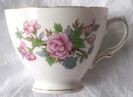 6346 Footed Cup