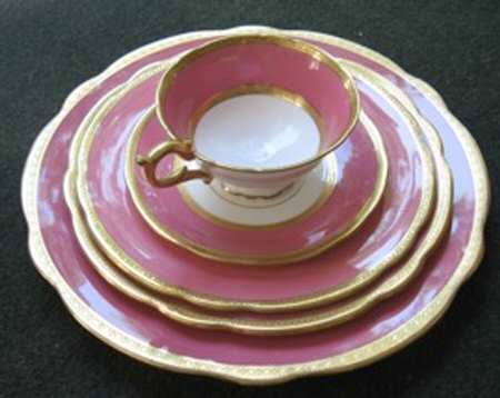 6519-E (Red) Footed Cup