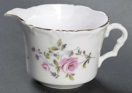 CLW28 Creamer