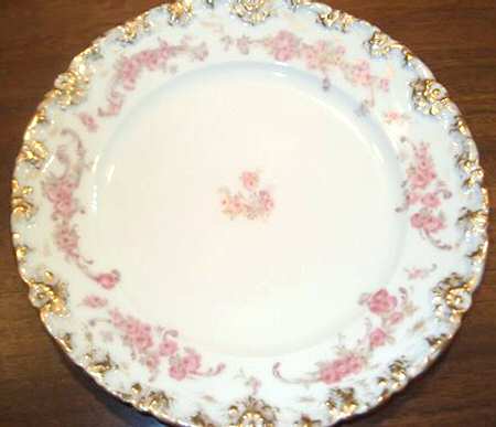 CHF1608 Dinner Plate