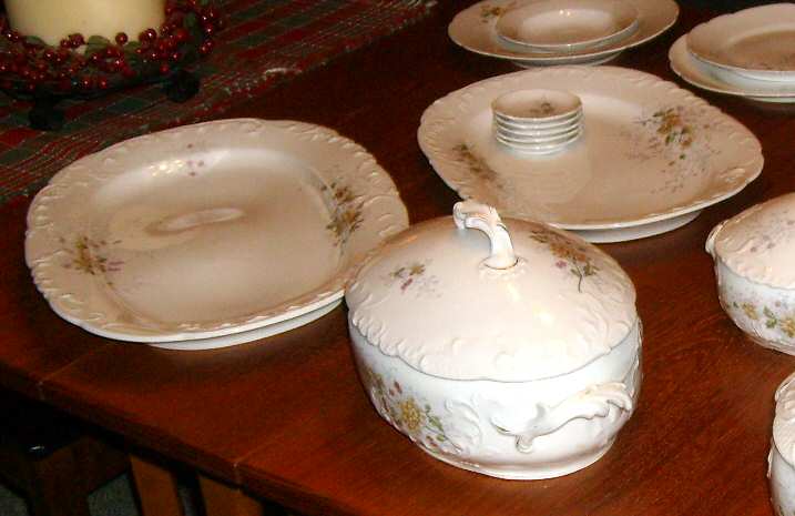 CAR199 11" Oval Serving Platter