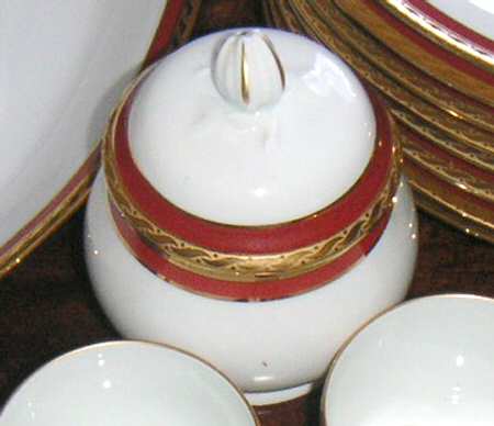 TIC139 Sugar Bowl & Lid