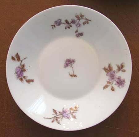 CHF1649 Saucer