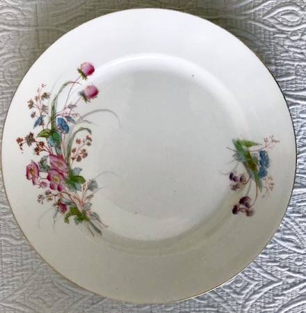 CHF1651 Dinner Plate