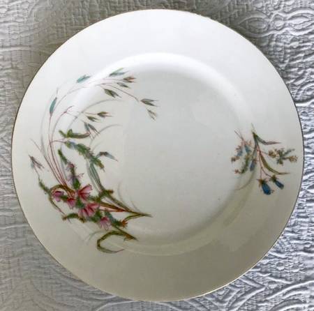 CHF1651 Dinner Plate