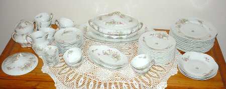 CMT142 Oval Covered Vegetable
