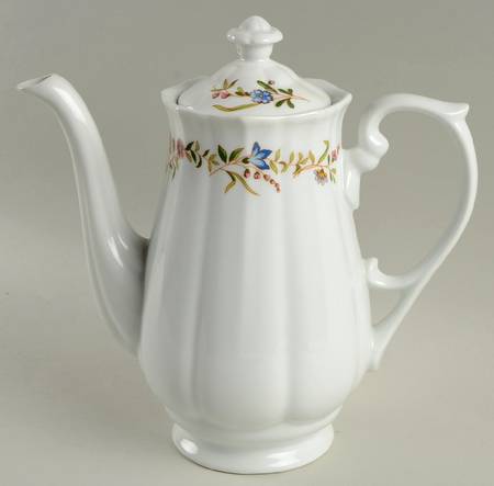 Versailles (Ribbed) Coffee Pot & Lid