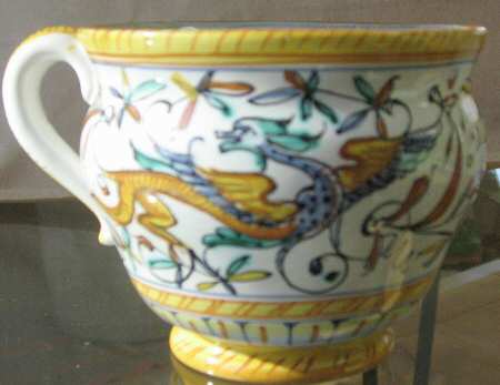 CAG12 Footed Cup