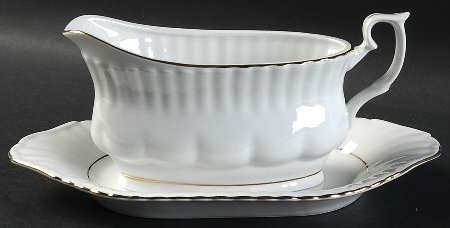 CHZ49 Gravy Boat & Underplate/Relish