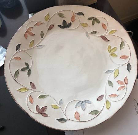 Daphne 11" Chop Plate (Round Platter)