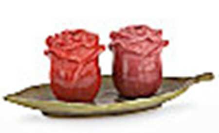 Royal Court Figural Salt and Pepper Tray Set