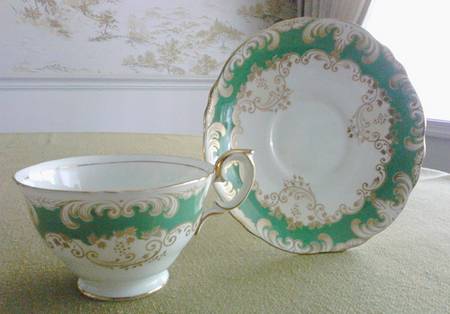 A15913 by Crown Staffordshire
