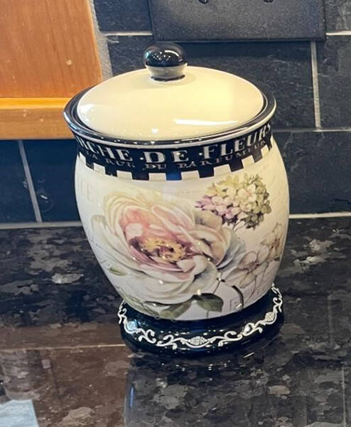 Marche d'Fleur Small Canister & Lid