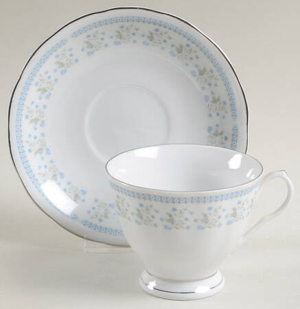 YSH5 Footed Cup & Saucer Set