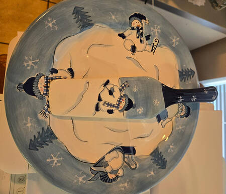 Hidden Valley Solid Ceramic Pie/Cake Server
