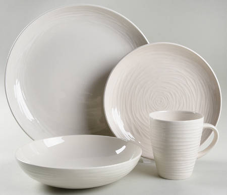 Spool 4 Piece Place Setting