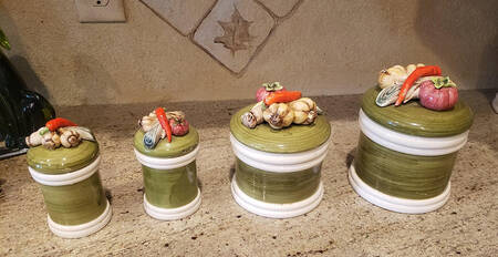 Garden Harvest Medium Canister & Lid