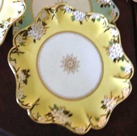 COA208 by Coalport