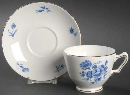 CRS195 Footed Cup & Saucer Set