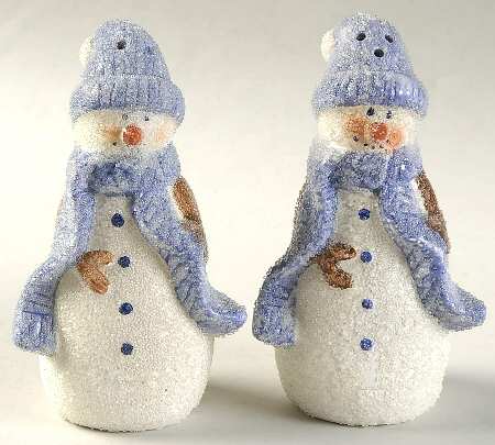 Let It Snow Figural Salt & Pepper Set