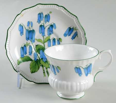 Somerset Footed Cup & Saucer Set