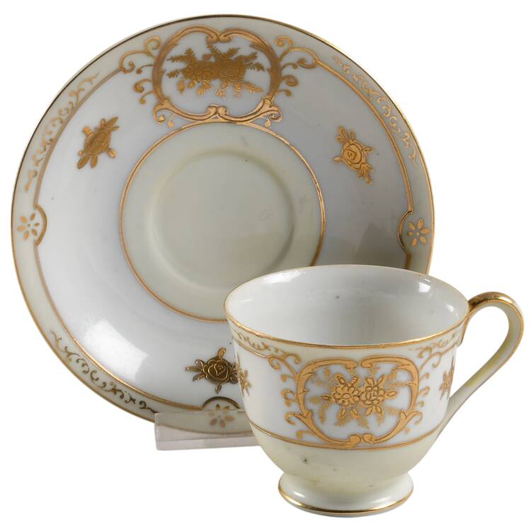 CPV15 Footed Demitasse Cup & Saucer Set