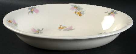 CRO376 9" Oval Vegetable Bowl