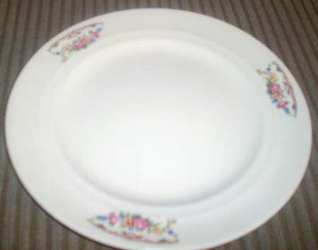 CRP226 by Crown Potteries