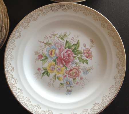 CRP229 by Crown Potteries