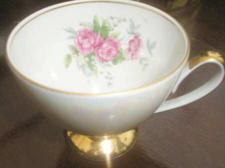 13420 Footed Cup