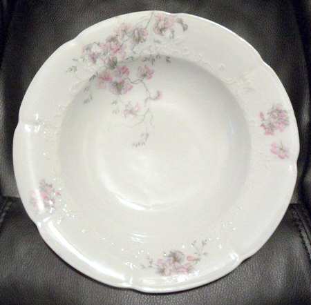 CAR214 Large Rim Soup Bowl