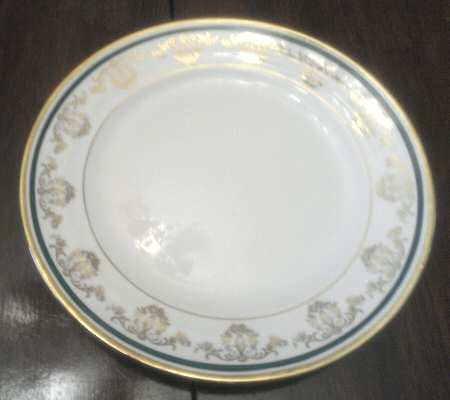 CRP231 by Crown Potteries