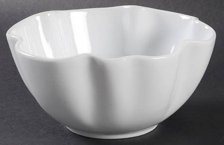 Whiteware Ruffle Soup/Cereal Bowl