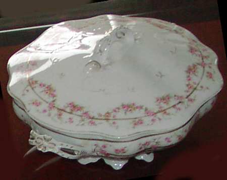 CAR223 Round Covered Vegetable
