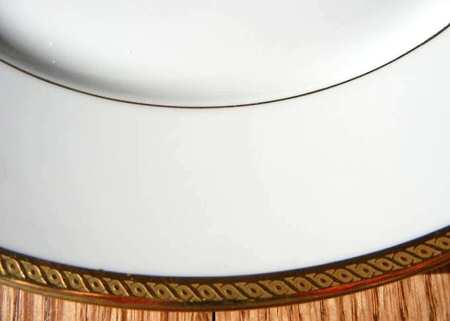 CHF1777 Dinner Plate
