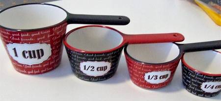 Eat at Mom's Measuring Cup Set (1 Cup,1/2 Cup,1/3 Cup,1/4 Cup)