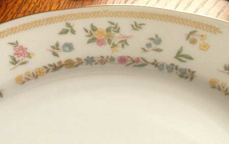 Ysh4 by Yong Sheng Porcelain