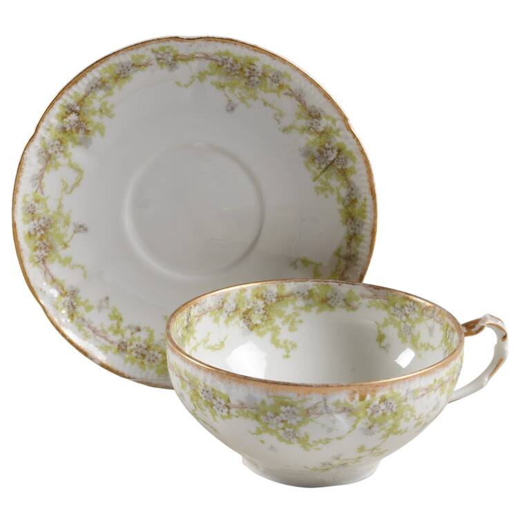 Schleiger 389-1 Flat Cup & Saucer Set