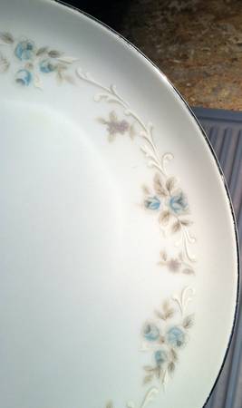 Contessa by Ceramic Guild