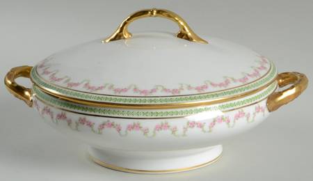 CMT162 Round Covered Vegetable