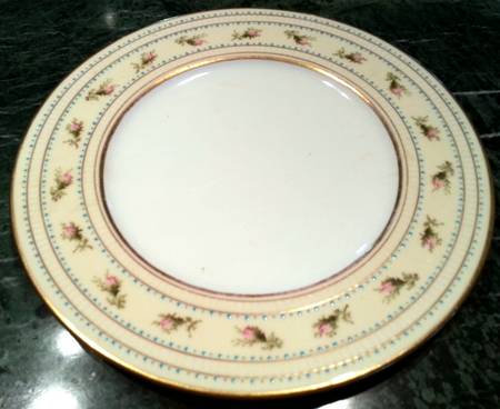7625 by Coalport