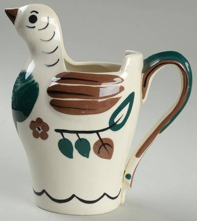 Distlefink White 48 Oz Pitcher