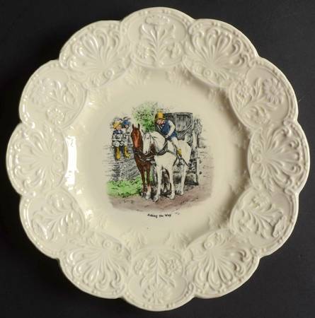 E253 Luncheon Plate