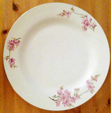 381 Dinner Plate