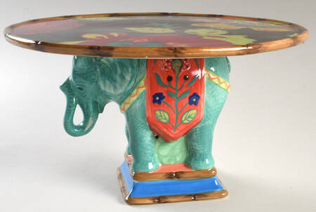 Eden Ranch 12" Diameter Figural Pedestal Cake Stand