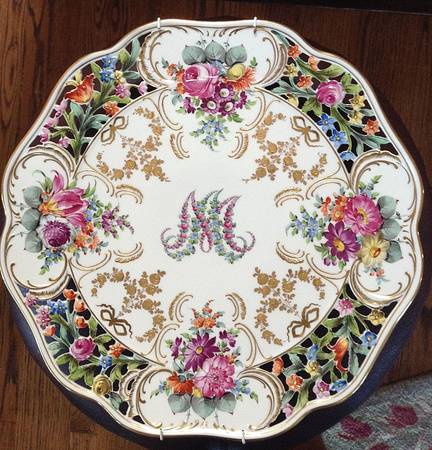 Marie Antoinette 13" Chop Plate (Round Platter)