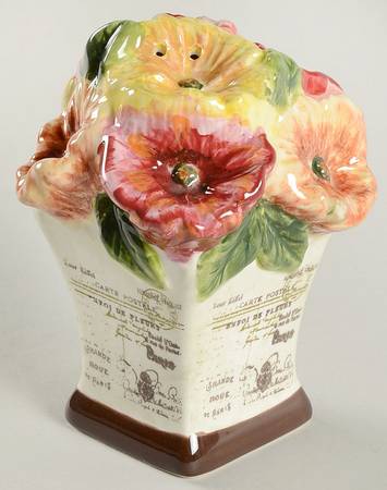 Le Fleur Poppies Figural Salt Shaker