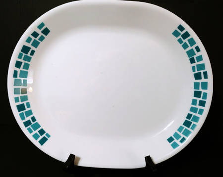 Precious Colours Emerald Green (Corelle) 12" Oval Serving Platter