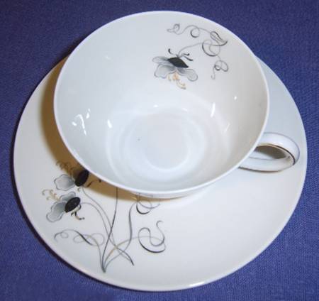 CHF1848 Flat Cup & Saucer Set