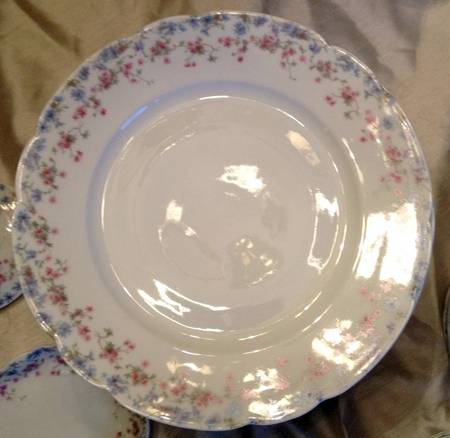 CHF1856 Luncheon Plate